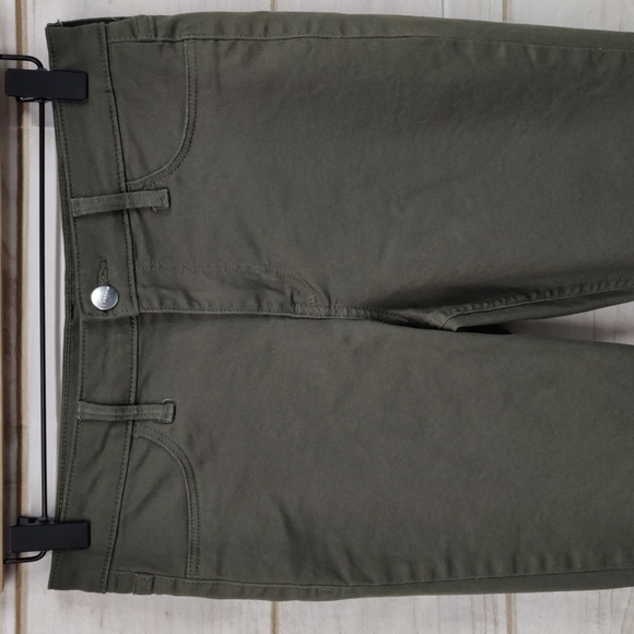 𝅺H&M Dark Army Green Skinny Jeggings Size 26 - Picture 1 of 11